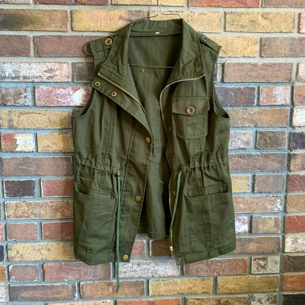 Army green vest